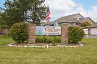 533 Westfield Way, Pewaukee, WI 53072 - Photo 1