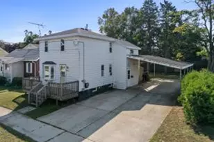 811 20th St, Two Rivers, WI 54241 - Photo 1