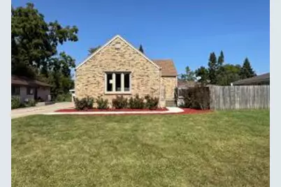 1410  Kremer Ave, Racine, WI 53402 - Photo 1