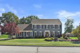 1070 Hillwood Blvd, Pewaukee, WI 53072 - Photo 1