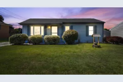 1418  Meadowbrook Blvd, Racine, WI 53405 - Photo 1