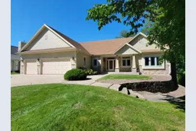 S66W16256  Chestnut Ridge Ct, Muskego, WI 53150 - Photo 1