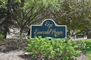 18525 Emerald Cir, Brookfield, WI 53045 - Photo 1