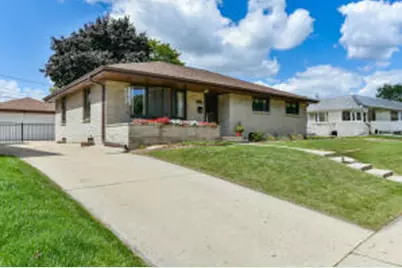 6171 S Kirkwood Ave, Cudahy, WI 53110 - Photo 1