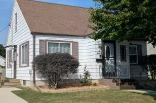 1914 N 18th St, Sheboygan, WI 53081 - Photo 1