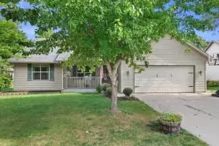 161 S Maple Ln, Whitewater, WI 53190 - Photo 1