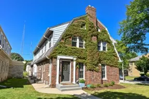 4053 N Bartlett Ave, Shorewood, WI 53211 - Photo 1