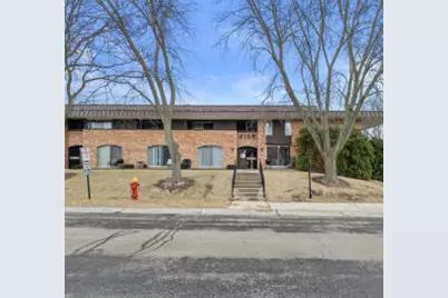 4155 W Rivers Edge Cir, Brown Deer, WI 53209 - Photo 1