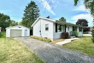204 Bonner St, Watertown, WI 53098 - Photo 1