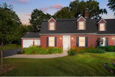 1012 W Cedar Ridge Ct, Mequon, WI 53092 - Photo 1