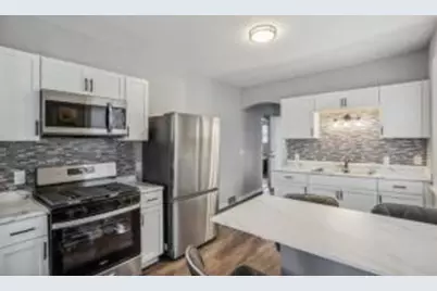 2116 W Atkinson Ave #2116A, Milwaukee, WI 53209 - Photo 1