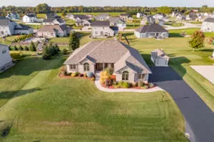 616 N Buth Rd, Dousman, WI 53118 - Photo 1