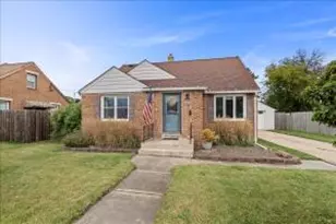 2909 S 8th St, Sheboygan, WI 53081 - Photo 1