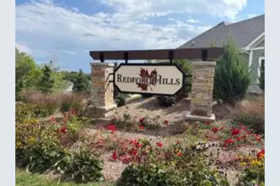 W253N5526  Crescent Hill Dr, Sussex, WI 53089 - Photo 1