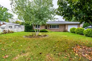 3170 27th St, La Crosse, WI 54601 - Photo 1