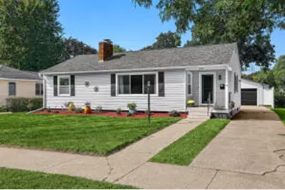 2108  Sunrise Dr, La Crosse, WI 54601 - Photo 1