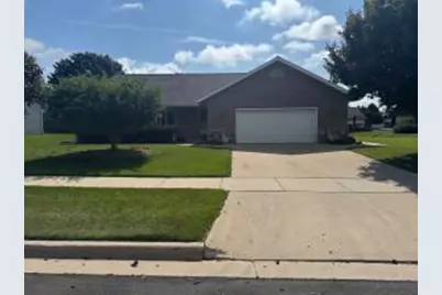 249  Dream Catcher Dr, Kewaskum, WI 53040 - Photo 1