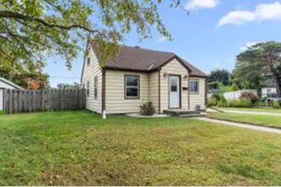 727 S Indiana Ave, West Bend, WI 53095 - Photo 1