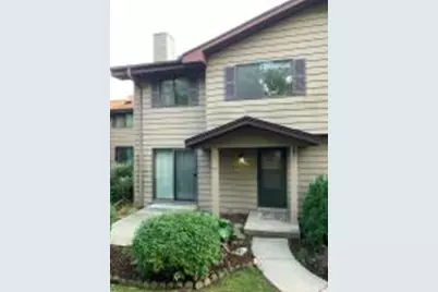 8052 W Manor Cir, Milwaukee, WI 53223 - Photo 1