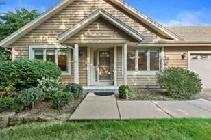 N24W24041 Stillwater Ln, Pewaukee, WI 53072 - Photo 1