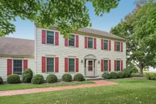 11415 N Lake Shore Dr, Mequon, WI 53092 - Photo 1