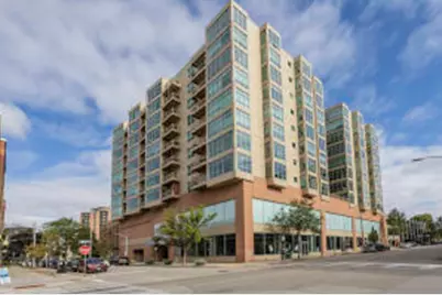 1550 E Royall Pl, Milwaukee, WI 53202 - Photo 1