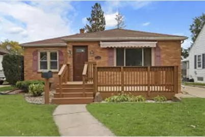 7713  29th Ave, Kenosha, WI 53143 - Photo 1