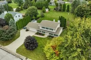 S78W16730 Spinnaker Dr, Muskego, WI 53150 - Photo 1