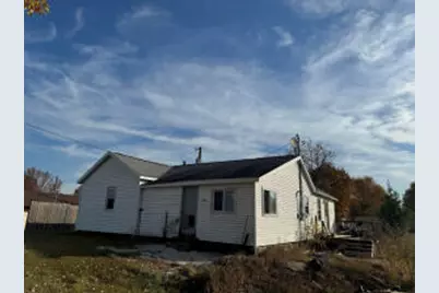 313 S Park Rd, Blair, WI 54616 - Photo 1