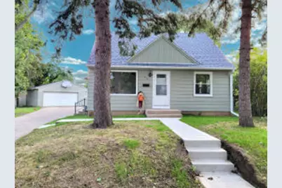 6147 W Stack Ct, Milwaukee, WI 53219 - Photo 1