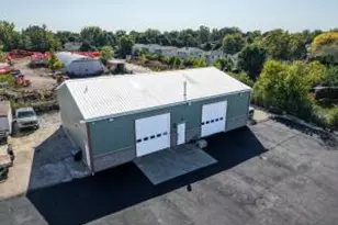 8613 W Calumet Rd, Milwaukee, WI 53224 - Photo 1