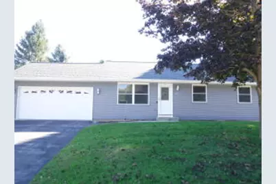 105  Douglas Ct, Saint Nazianz, WI 54232 - Photo 1