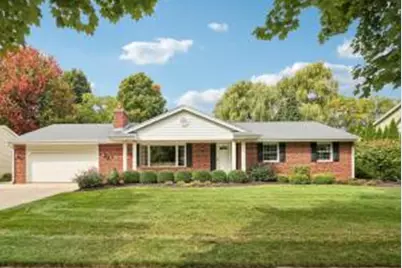 W73N1025  Poplar Ave, Cedarburg, WI 53012 - Photo 1