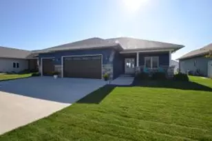 3546 Joshua Dr, Janesville, WI 53563 - Photo 1