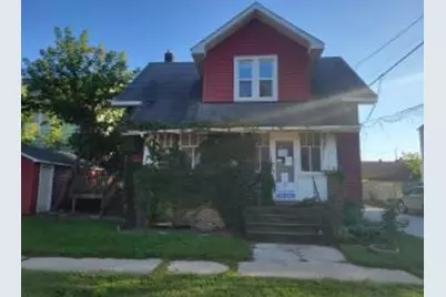 2511  61st St, Kenosha, WI 53143 - Photo 1