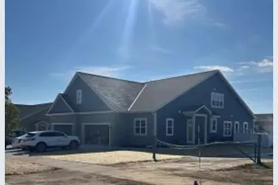 457  Firefly Trl, Hartford, WI 53027 - Photo 1