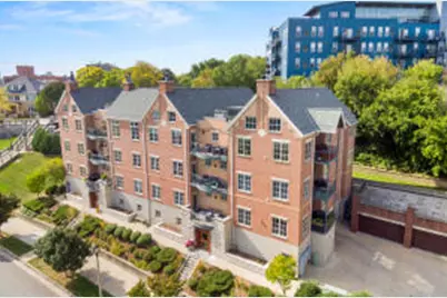 1809 N Commerce St, Milwaukee, WI 53212 - Photo 1