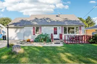 1517  Center St, Watertown, WI 53098 - Photo 1