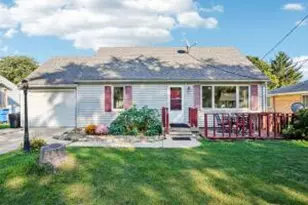 1517 Center St, Watertown, WI 53098 - Photo 1