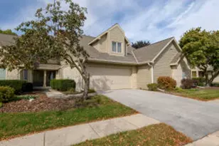 N22W24144 Cloister Cir, Pewaukee, WI 53072 - Photo 1