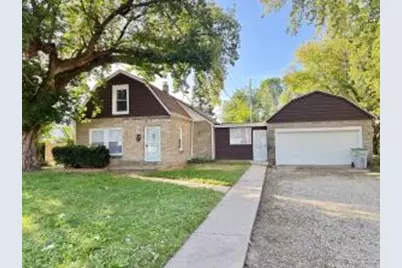 5117 W Fairmount Ave, Milwaukee, WI 53218 - Photo 1