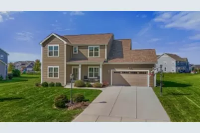 W136N6291  Hummingbird Way, Menomonee Falls, WI 53051 - Photo 1