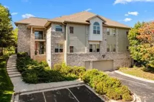 460 N Silverbrook Dr, West Bend, WI 53090 - Photo 1