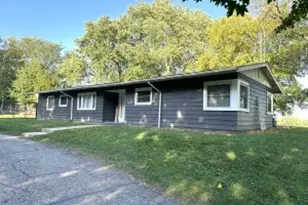 1025 Richards Ave, Watertown, WI 53094 - Photo 1