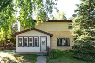 3305 S 15th St, Manitowoc, WI 54220 - Photo 1