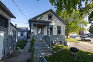 734 W Windlake Ave, Milwaukee, WI 53204 - Photo 1