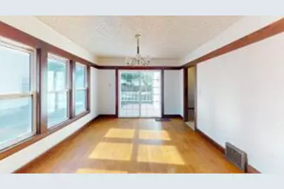 928 N 16th St, Manitowoc, WI 54220 - Photo 1