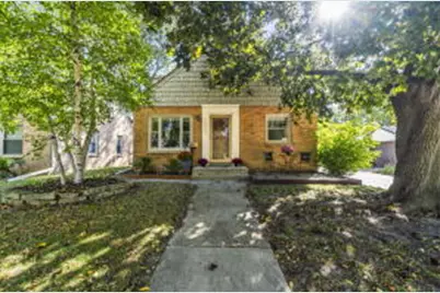 2209 W Kendall Ave, Glendale, WI 53209 - Photo 1