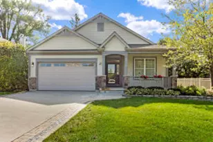 204 Summerhaven Ln, Lake Geneva, WI 53147 - Photo 1