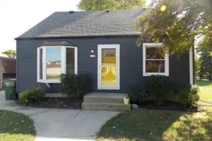 2309 E Leroy Ave, Saint Francis, WI 53235 - Photo 1